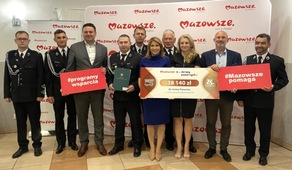 Beneficjenci umowy na wsparcie samorządu Mazowsza dla OSP i kół gospodyń wiejskich z subregionu warszawskiego zachodniego