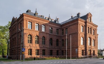 Zabytkowy kantor w Żyrardowie